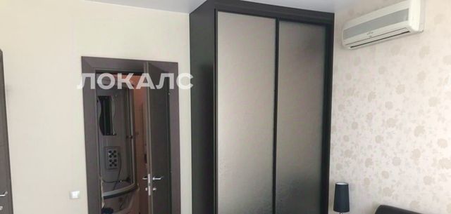 Сдаю четырехкомнатную квартиру на улица Алабяна, 13к1, метро Октябрьское поле, г. Москва