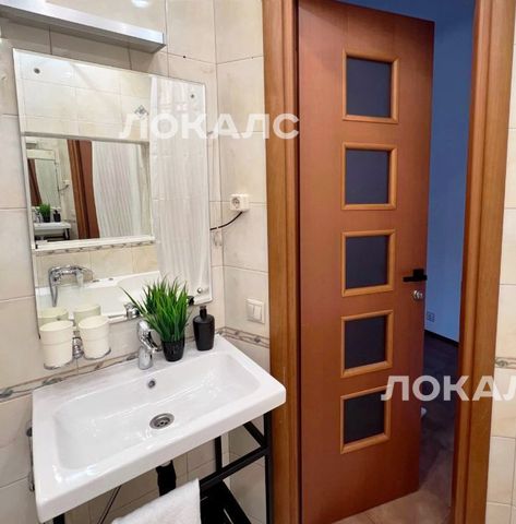 Сдается 3-к квартира на Большой Конюшковский переулок, 27А, метро Смоленская (Арбатско-Покровская линия), г. Москва