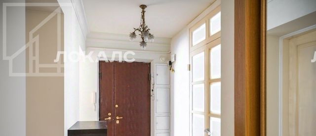 Сдам 4к квартиру на Лаврушинский переулок, 17С2, метро Боровицкая, г. Москва