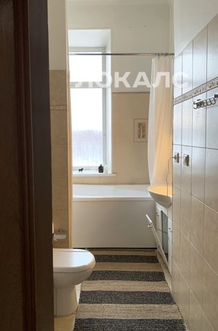 Сдается двухкомнатная квартира на г Москва, ул Серафимовича, д 2, метро Кропоткинская, г. Москва