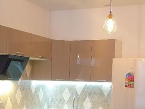 2-х комнатная квартира около метро Рассказовка