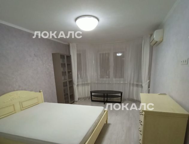 Сдаю 2к квартиру на 18, метро Рассказовка, г. Москва