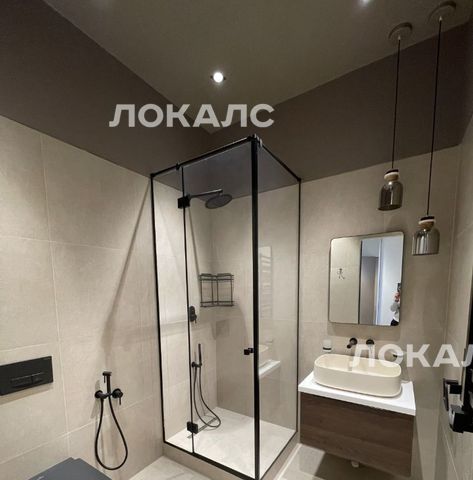 Сдам 1-комнатную квартиру на улица Петровка, 26С3, метро Охотный ряд, г. Москва