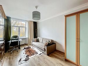 3-комнатная квартира: Москва, Большая Филёвская улица, 17 (80 м²)