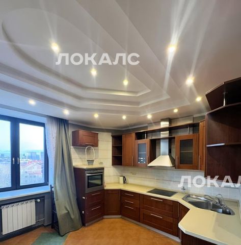 Сдам трехкомнатную квартиру на Нежинская улица, 8К1, г. Москва