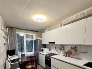 1-к кв. Москва Новолесная ул., 18К2 (33.3 м²)