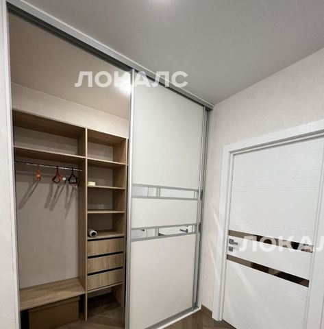 Сдается 3-комнатная квартира на улица Яворки, 1к3, метро Коммунарка, г. Москва