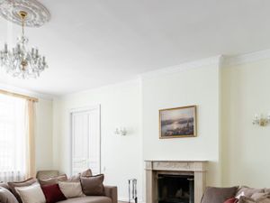 6-к кв. Москва пер. Романов, 5 (360.0 м²)