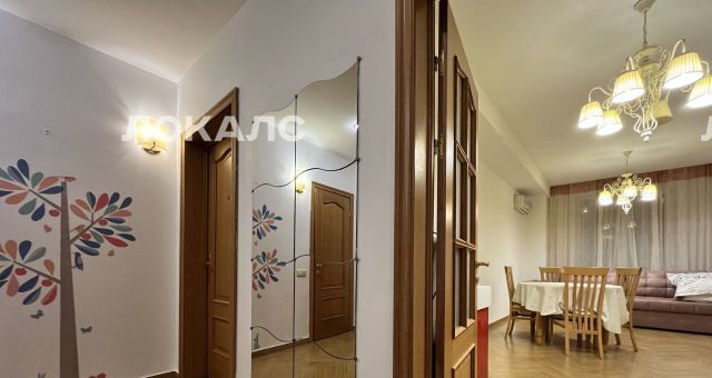 Сдается четырехкомнатная квартира на Мичуринский проспект, 9К3, метро Раменки, г. Москва
