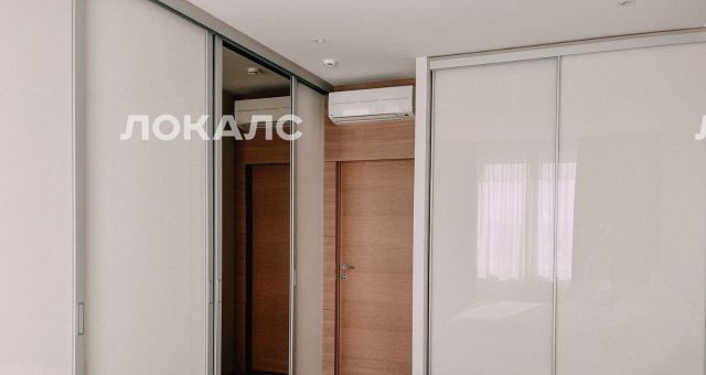 Снять 3к квартиру на улица Мичуринский проспект Олимпийская деревня, 1к1, метро Озёрная, г. Москва