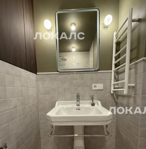 Снять двухкомнатную квартиру на улица Серпуховский Вал, 3к1, г. Москва