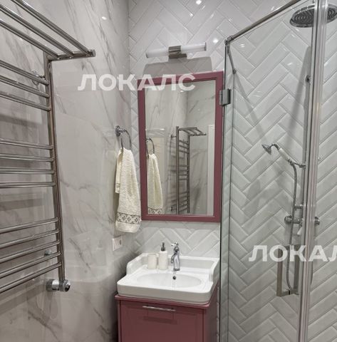 Сдам 3х-комнатную квартиру на улица Лобачевского, 120к1, метро Мичуринский проспект, г. Москва