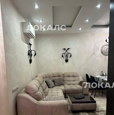 Сдам 3к квартиру на улица Исаковского, 39К1, метро Строгино, г. Москва