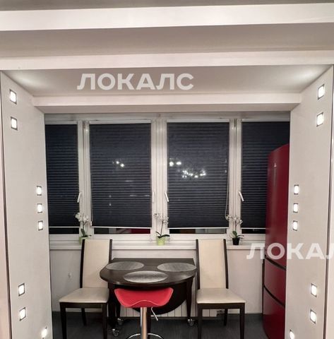 Сдается трехкомнатная квартира на Сеславинская улица, 12К2, г. Москва