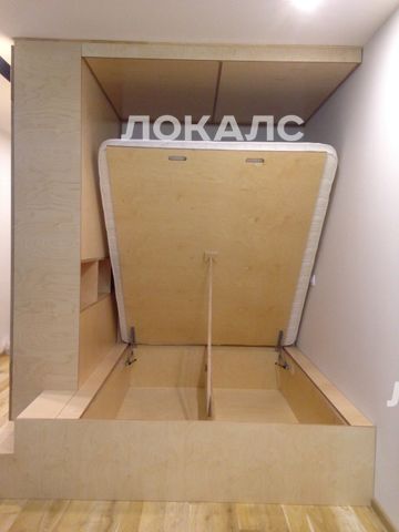 Снять 1-комнатную квартиру на Московская обл, г Красногорск, ул Авангардная, д 2, метро Мякинино, г. Москва