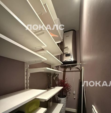 Сдается трехкомнатная квартира на проспект Маршала Жукова, 19К1, метро Полежаевская, г. Москва