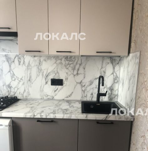 Сдается 1-комнатная квартира на Новодевичий проезд, 10, метро Киевская, г. Москва