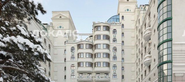 Снять трехкомнатную квартиру на Краснопролетарская улица, 7, метро Пушкинская, г. Москва