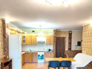 2-к кв. Москва Митинская ул., 12 (70.0 м²)