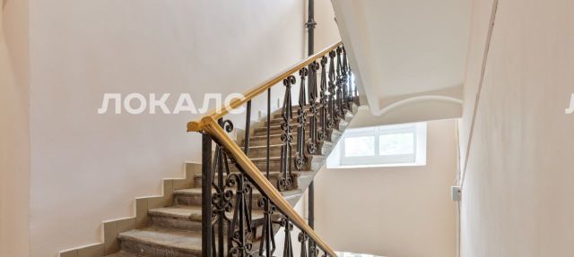 Сдается двухкомнатная квартира на улица Земляной Вал, 3/1С6, метро Курская, г. Москва