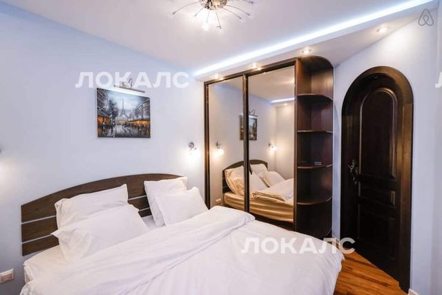 Сдается 1-комнатная квартира на г Москва, ул Бутырский Вал, д 34, метро Менделеевская, г. Москва