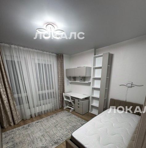 Сдам 3-комнатную квартиру на Большая Очаковская улица, 2, метро Мичуринский проспект, г. Москва