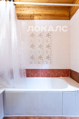 Сдается трехкомнатная квартира на г Москва, Скатертный пер, д 15, метро Арбатская (Филевская линия), г. Москва