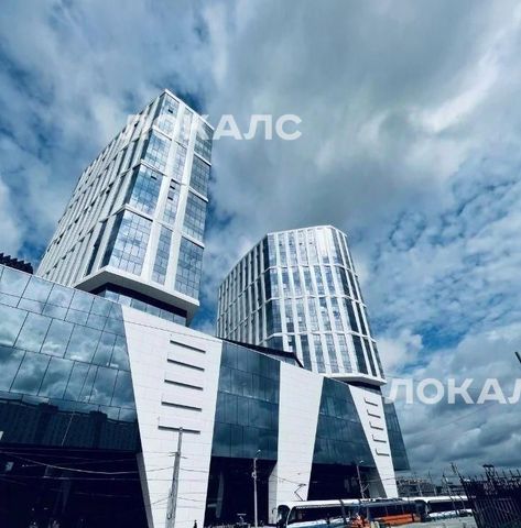 Сдается трехкомнатная квартира на площадь Курского Вокзала, 1, метро Чкаловская, г. Москва