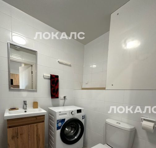 Сдаю 2к квартиру на проезд Стройкомбината, 1, метро Озёрная, г. Москва