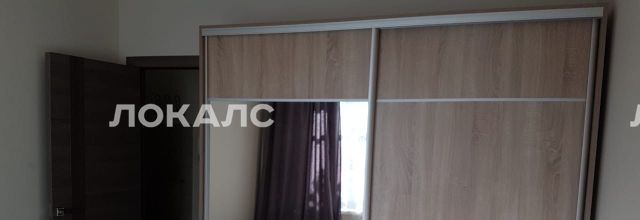 Снять 3к квартиру на Смоленский бульвар, 6-8, метро Кропоткинская, г. Москва