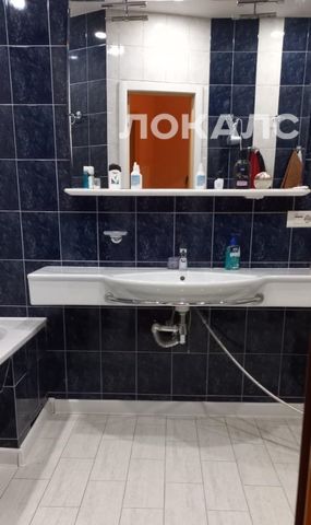 Сдам трехкомнатную квартиру на Новочеремушкинская улица, 18, метро Академическая, г. Москва