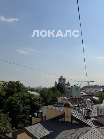 Сдаю однокомнатную квартиру на г Москва, Пречистенский пер, д 7, метро Смоленская (Арбатско-Покровская линия), г. Москва
