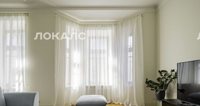 Сдается четырехкомнатная квартира на улица Спиридоновка, 34С2, метро Маяковская, г. Москва