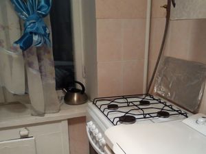 Двушка на метро Академическая