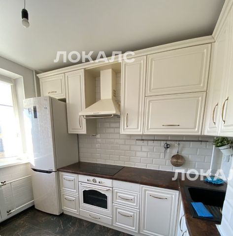 Сдается 2к квартира на улица Приорова, 30, метро Войковская, г. Москва