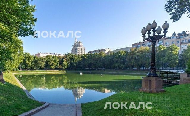 Сдам 3-к квартиру на Ермолаевский переулок, 8, метро Чеховская, г. Москва