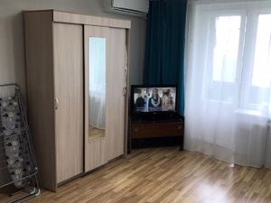1к квартира на метро Нагорная