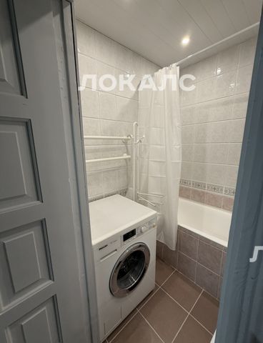 Сдаю двухкомнатную квартиру на г Москва, ул Крылатские Холмы, д 32 к 2, метро Крылатское, г. Москва