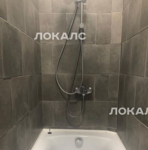 Сдам двухкомнатную квартиру на улица Земляной Вал, 52/16С1, метро Китай-город, г. Москва