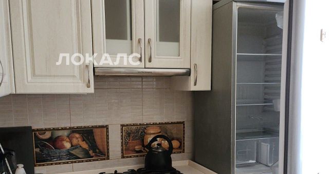 Сдам 3-к квартиру на Комсомольский проспект, 19, метро Парк культуры, г. Москва