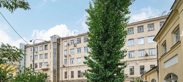 Сдаю 2-комнатную квартиру на улица Пречистенка, 17/9, метро Боровицкая, г. Москва