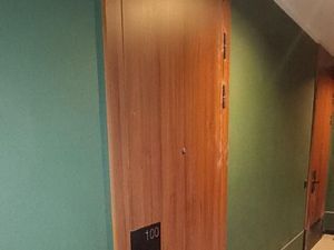 Студия Свердловская область, Екатеринбург ул. Мраморская, 13 (23.5 м²)