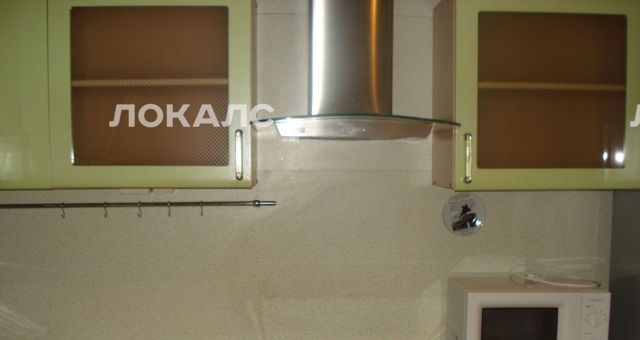 Снять 1-комнатную квартиру на Большая Очаковская улица, 42, метро Озёрная, г. Москва