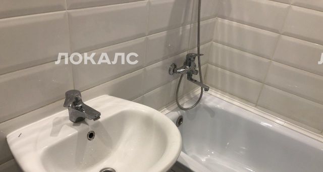 Снять 1-к квартиру на Долгопрудная улица, 12, г. Москва