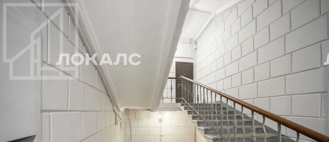 Сдаю четырехкомнатную квартиру на переулок Орликов, 8, метро Тургеневская, г. Москва