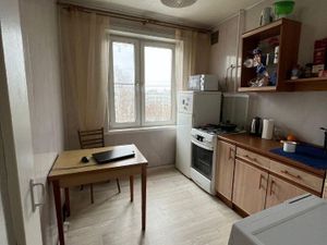 1 комнатная квартира около метро Пражская