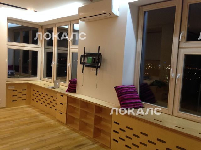 Сдается однокомнатная квартира на Московская обл, г Красногорск, ул Авангардная, д 2, метро Мякинино, г. Москва