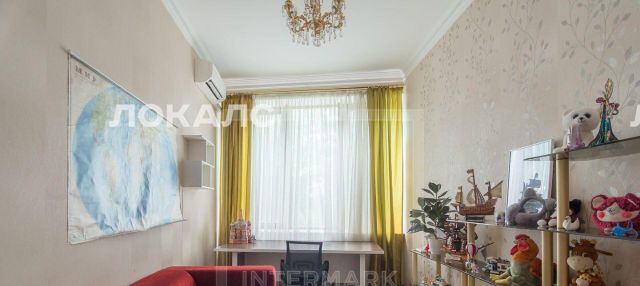 Сдаю 4к квартиру на Староконюшенный переулок, 36С2, метро Библиотека имени Ленина, г. Москва