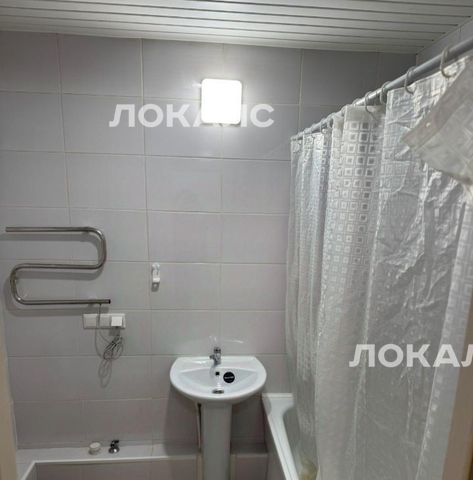 Сдаю четырехкомнатную квартиру на Каширское шоссе, 11К3, метро Нагатинская, г. Москва