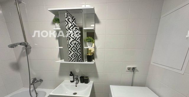 Снять 2-к квартиру на Очаковское шоссе, 5к1, метро Мичуринский проспект, г. Москва